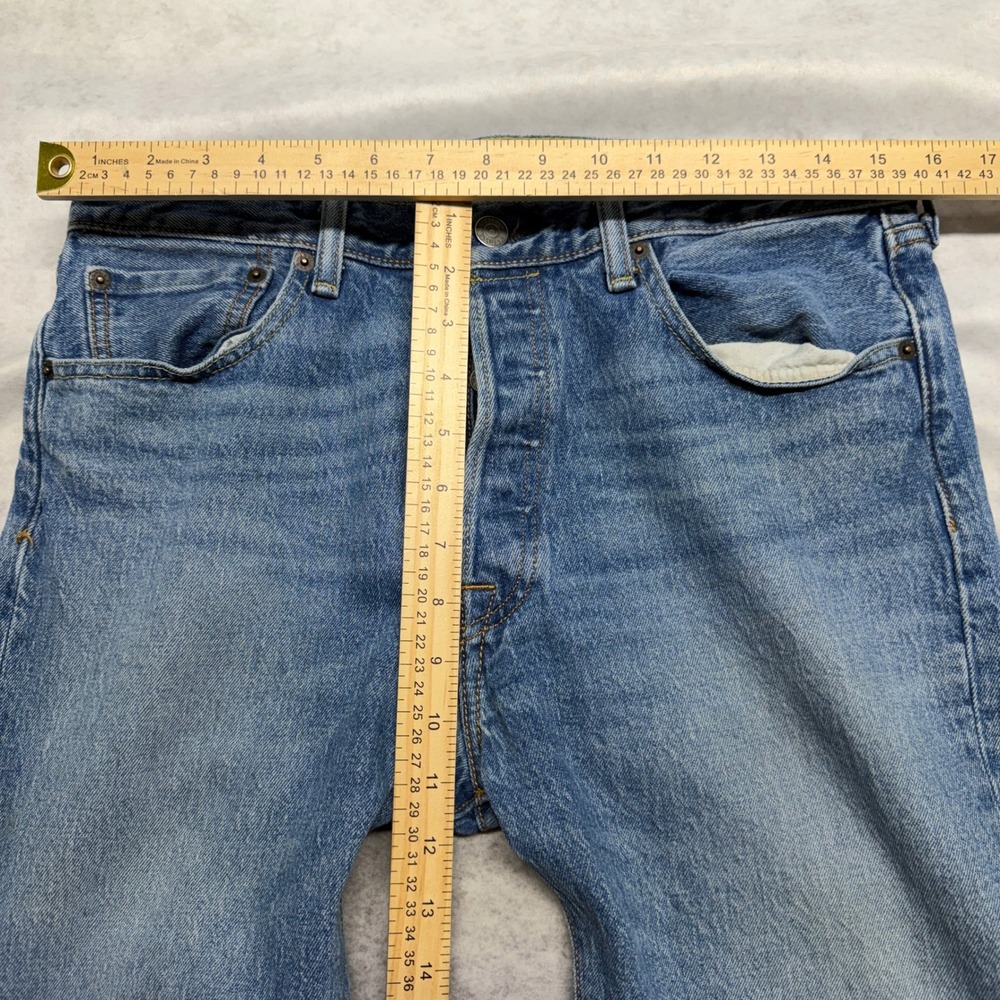 Levis 501xx Original Fit Button Fly Jeans Mens 33x32 Medium Blue Straight Leg - Picture 7 of 11